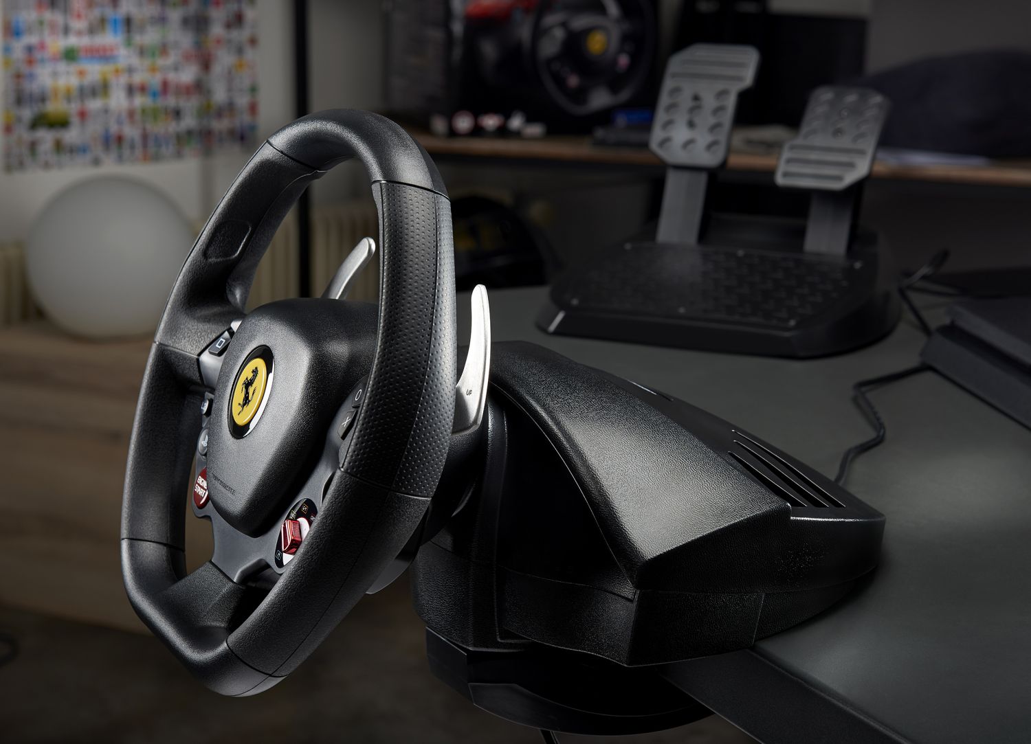 Волан с педали Thrustmaster T80 Ferrari 488 GTB Edition - PC, PS4 - характеристика 3